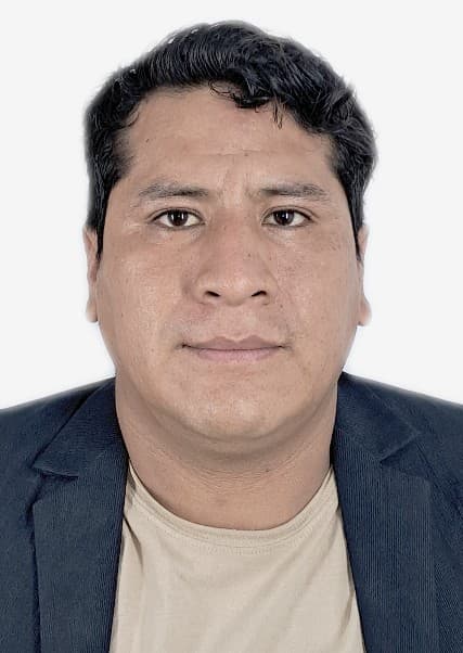 Huacho Hermitaño Alex Yuliño